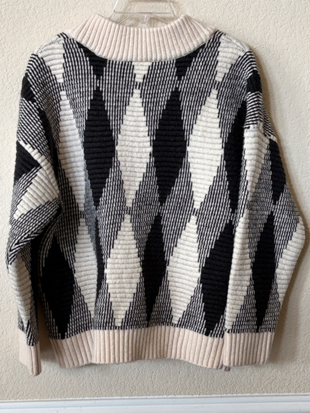 Varley Nancy Wool Blend Jacquard Knit Sweater Jacket
Size M - Picture 8 of 13
